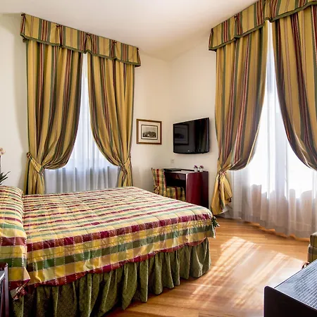Italia Hotel