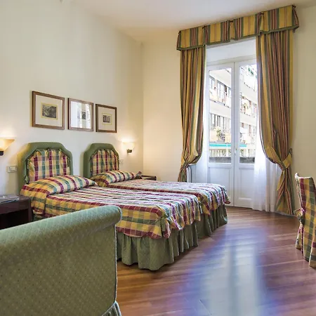 Italia Hotel 3*